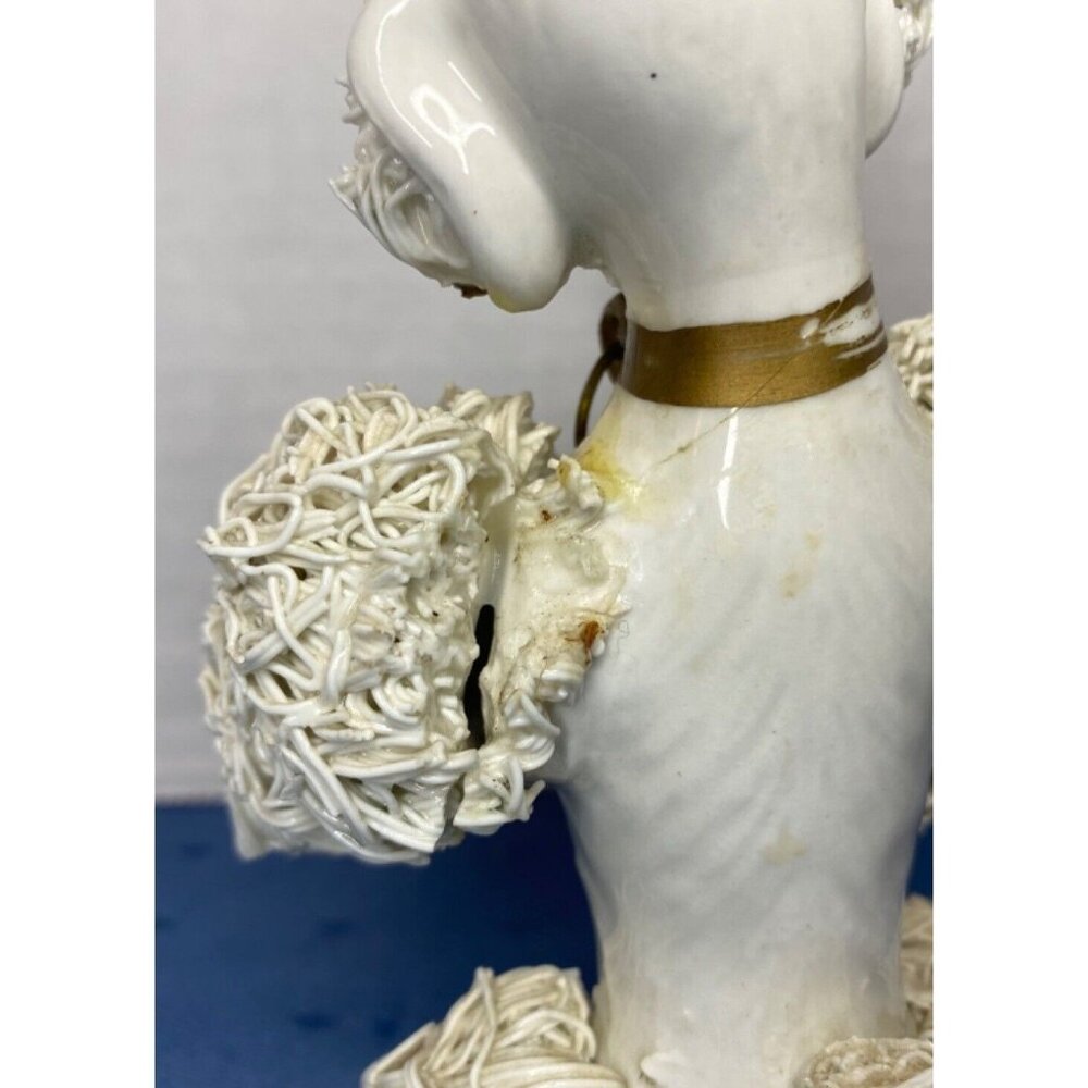 Vintage Porcelain Spaghetti Poodle Figurine With Gold Collar & Ring 5" - Picture 5 of 6